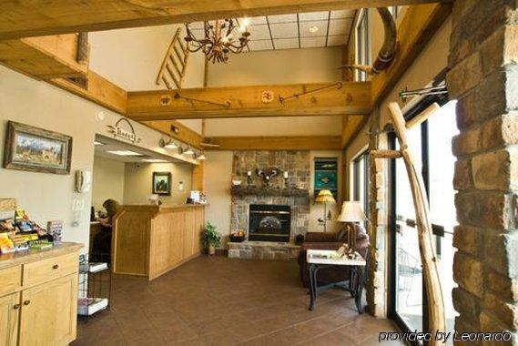 American Eagle Inn & Suites 브랜슨 내부 사진